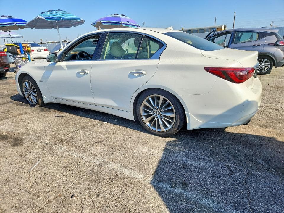 2018 INFINITI Q50 3.0T LUXE 2
