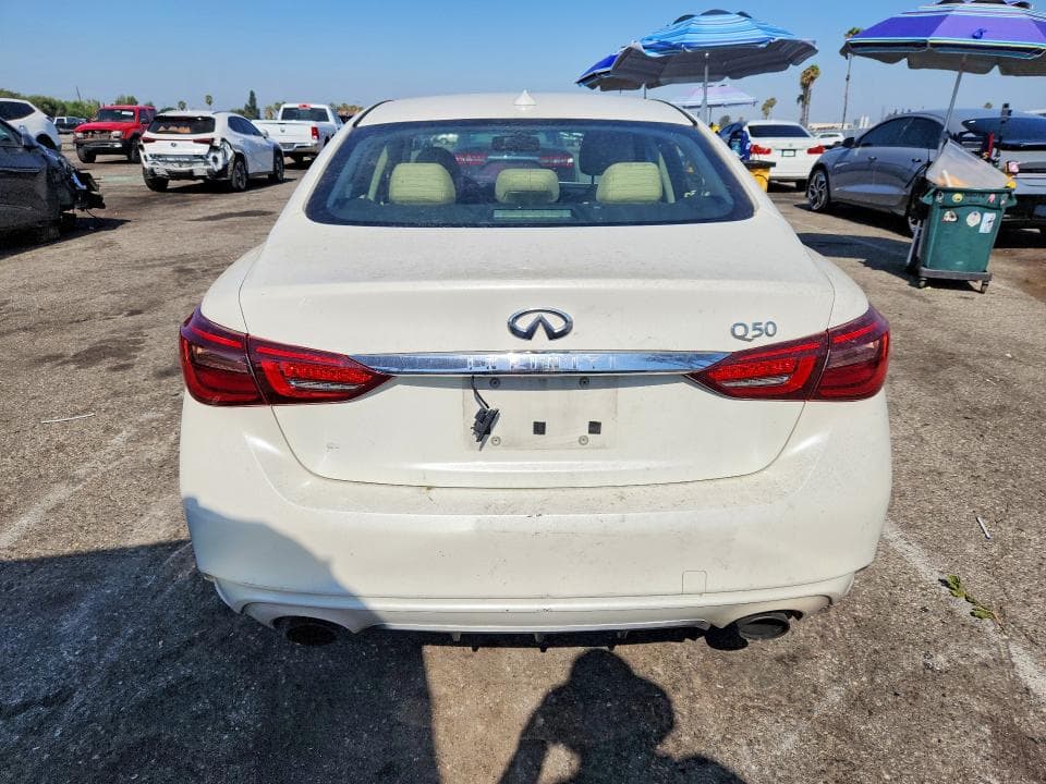 2018 INFINITI Q50 3.0T LUXE 6