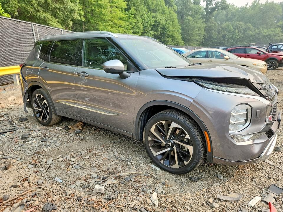 2022 MITSUBISHI OUTLANDER SEL 4