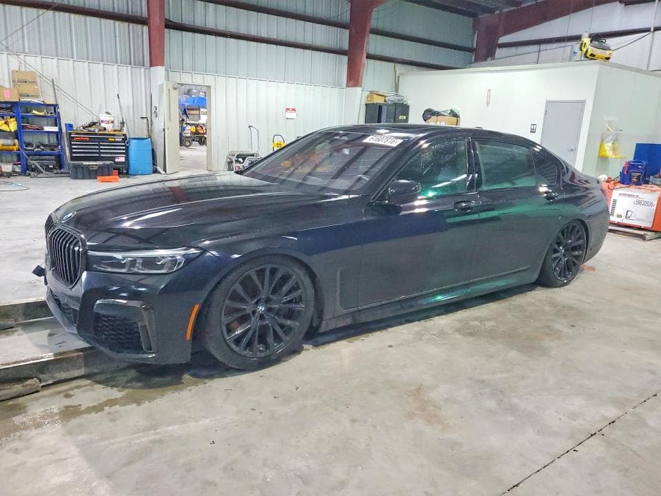 2022 BMW 750 XI - 1