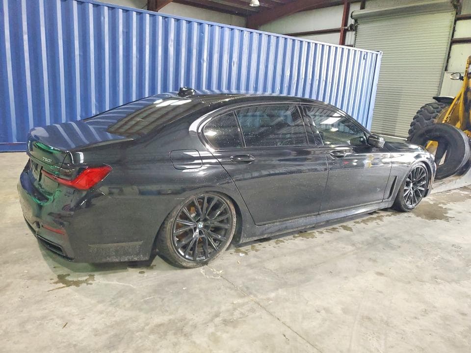 2022 BMW 750 XI 3