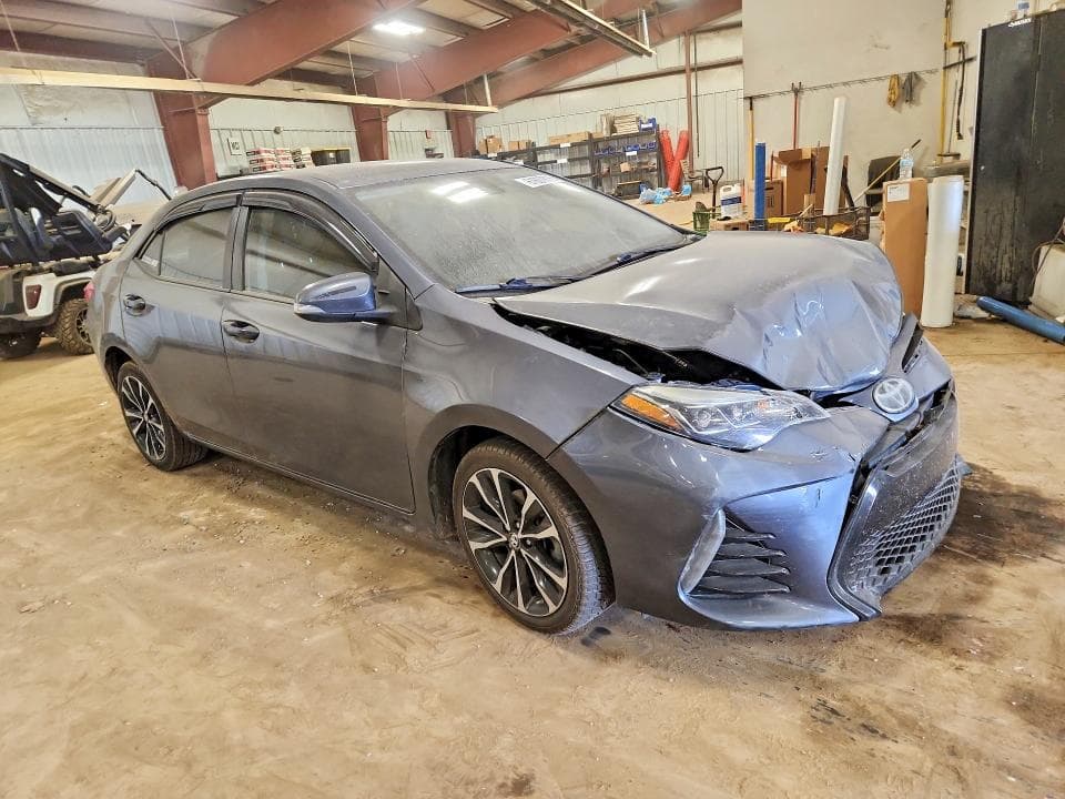 2017 TOYOTA COROLLA SE 4