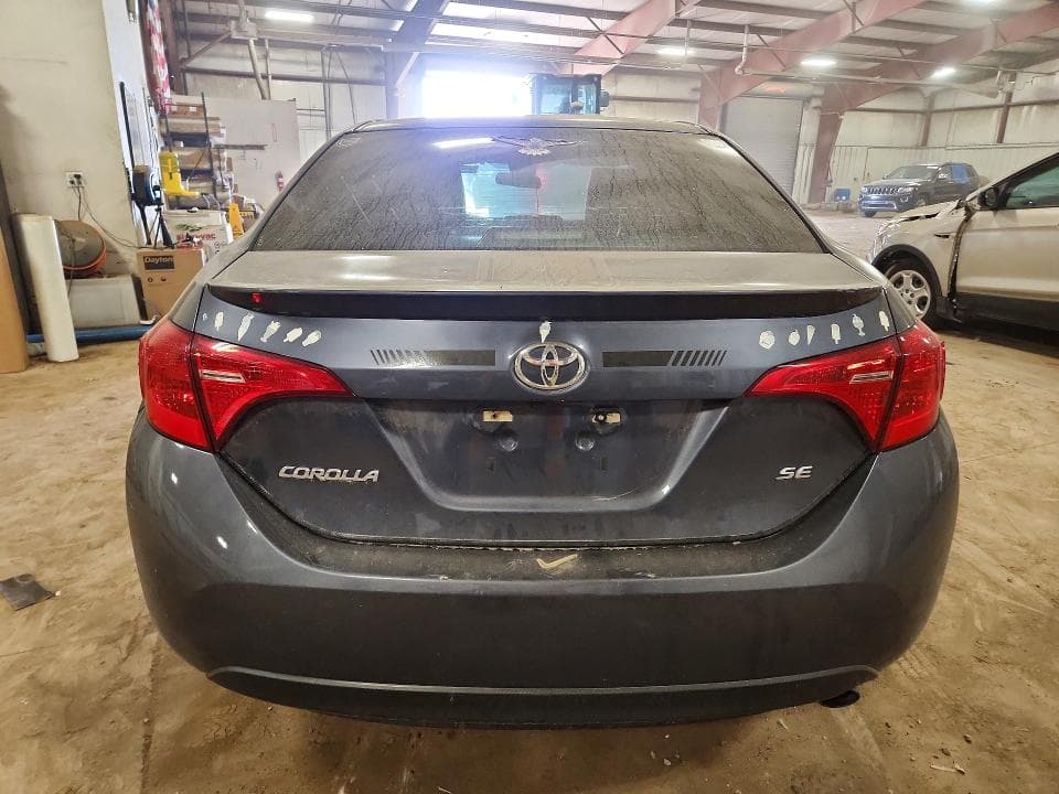 2017 TOYOTA COROLLA SE 6