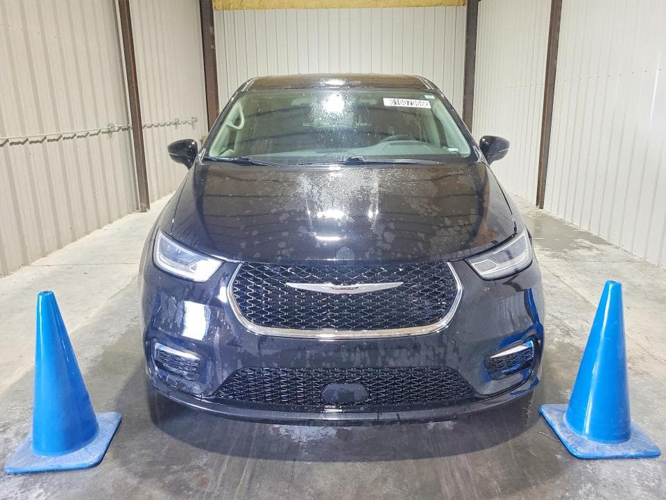2024 CHRYSLER PACIFICA TOURING L 5