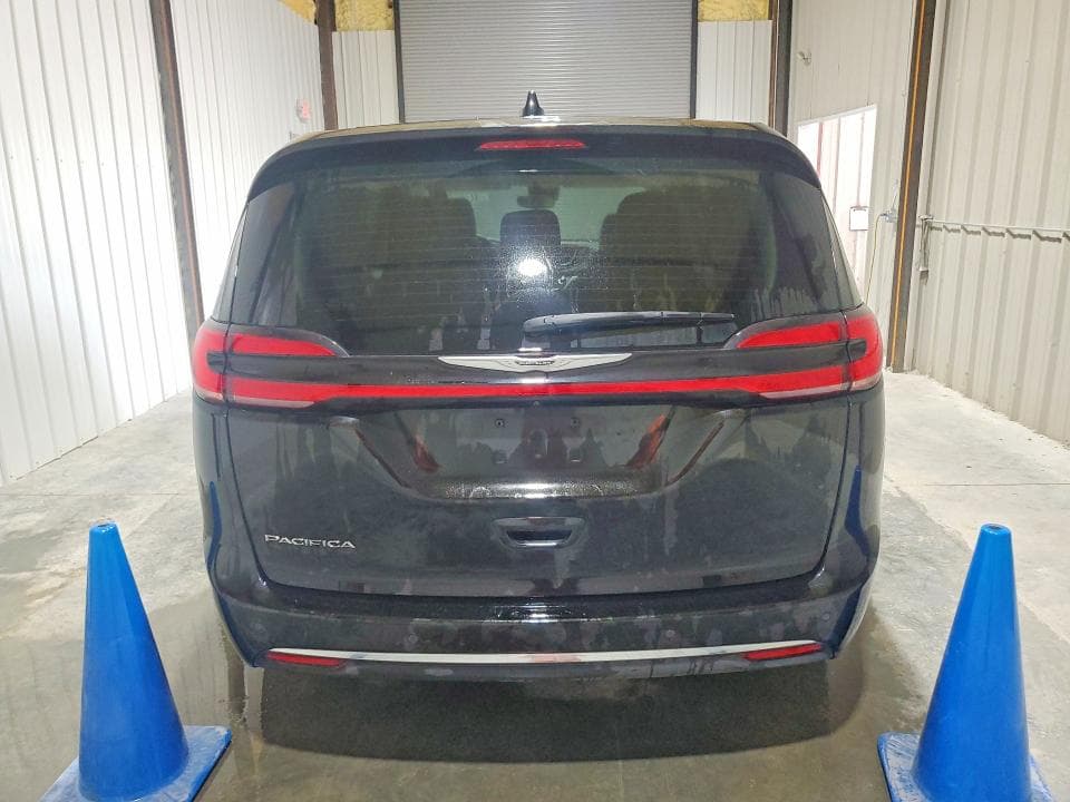 2024 CHRYSLER PACIFICA TOURING L 6