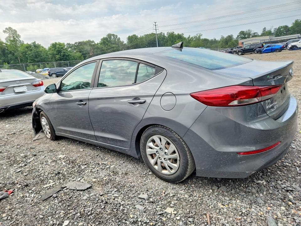 2017 HYUNDAI ELANTRA SE 2