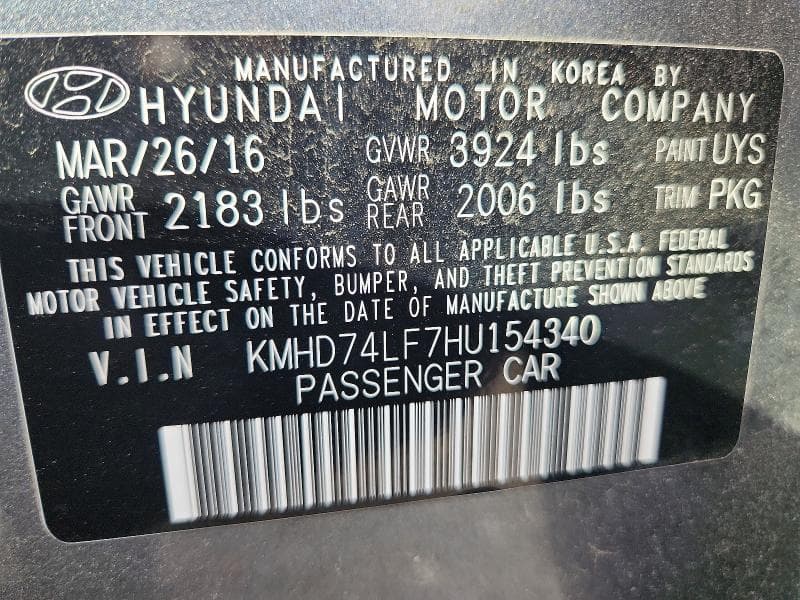 2017 HYUNDAI ELANTRA SE 12