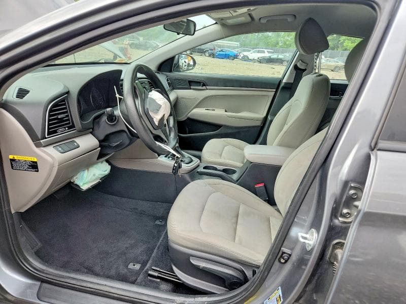 2017 HYUNDAI ELANTRA SE 7