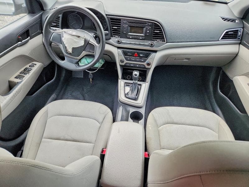 2017 HYUNDAI ELANTRA SE 8