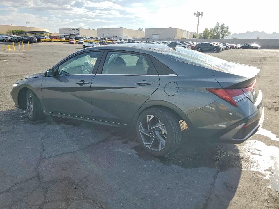 2025 HYUNDAI ELANTRA SEL 2