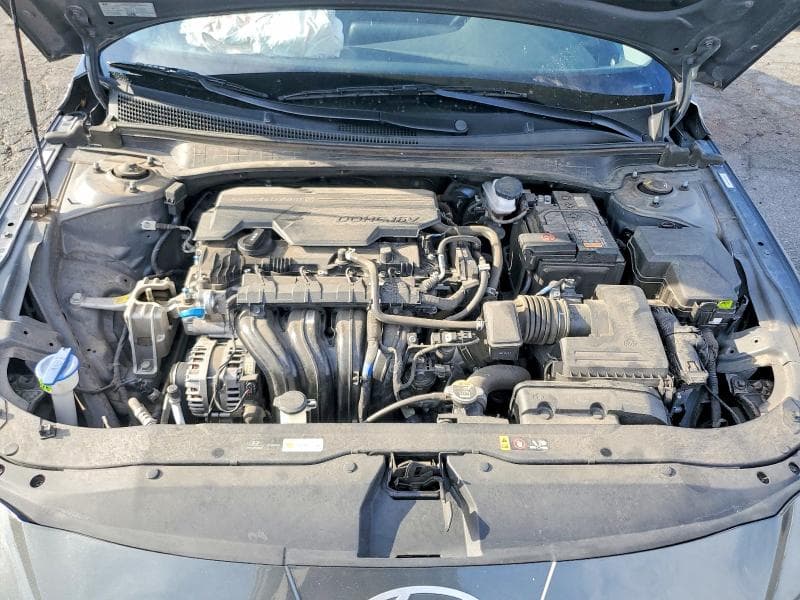 2025 HYUNDAI ELANTRA SEL 11