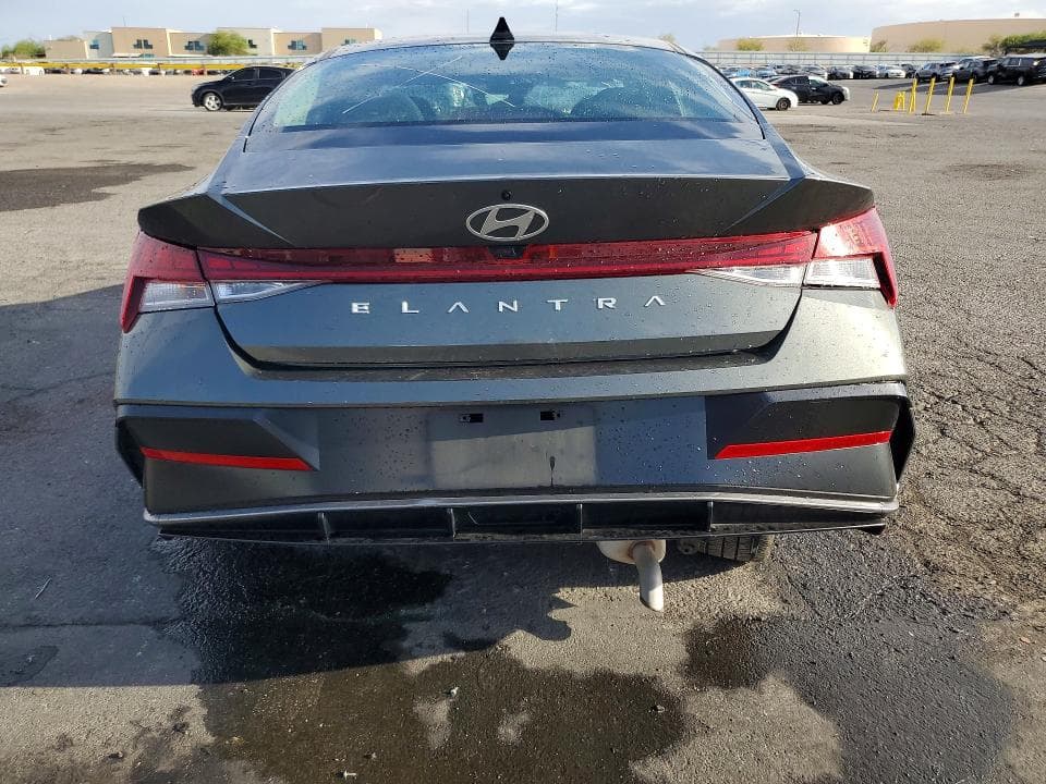 2025 HYUNDAI ELANTRA SEL 6