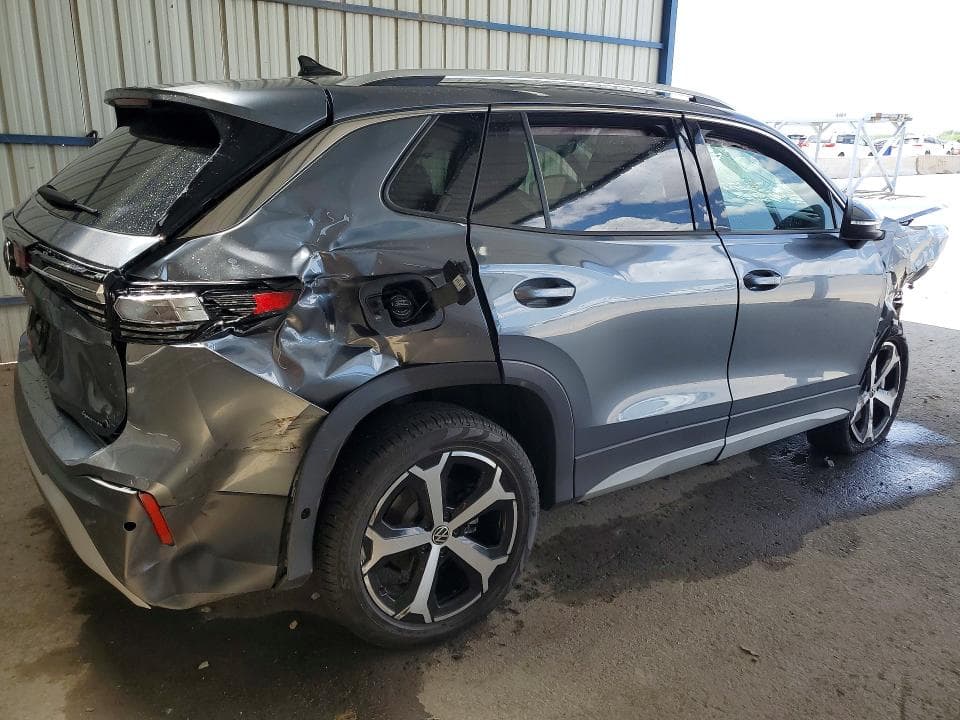 2026 VOLKSWAGEN TIGUAN SE 3