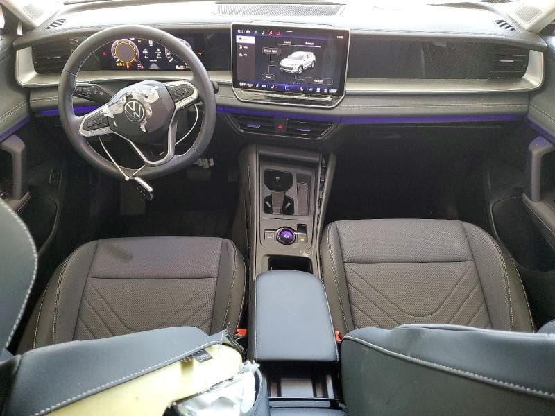 2026 VOLKSWAGEN TIGUAN SE 8