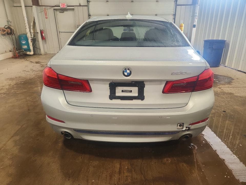 2019 BMW 530XE 6