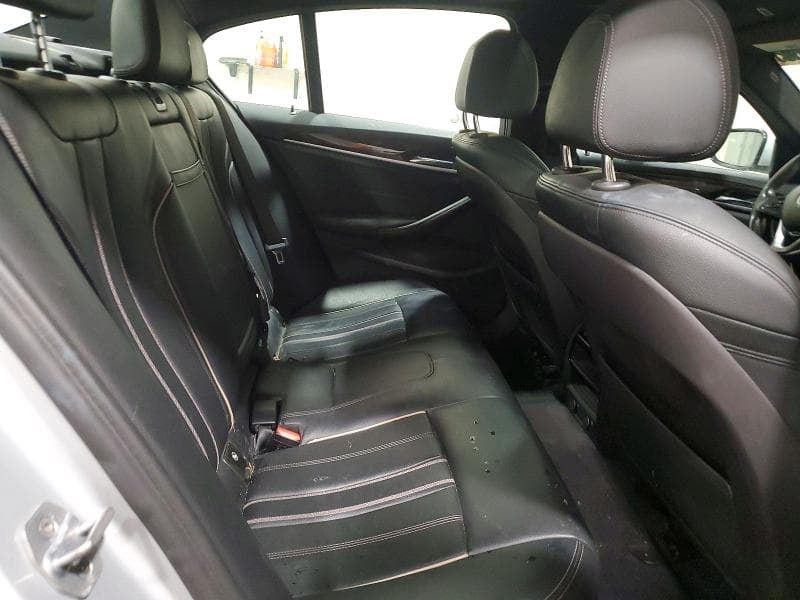 2019 BMW 530XE 10