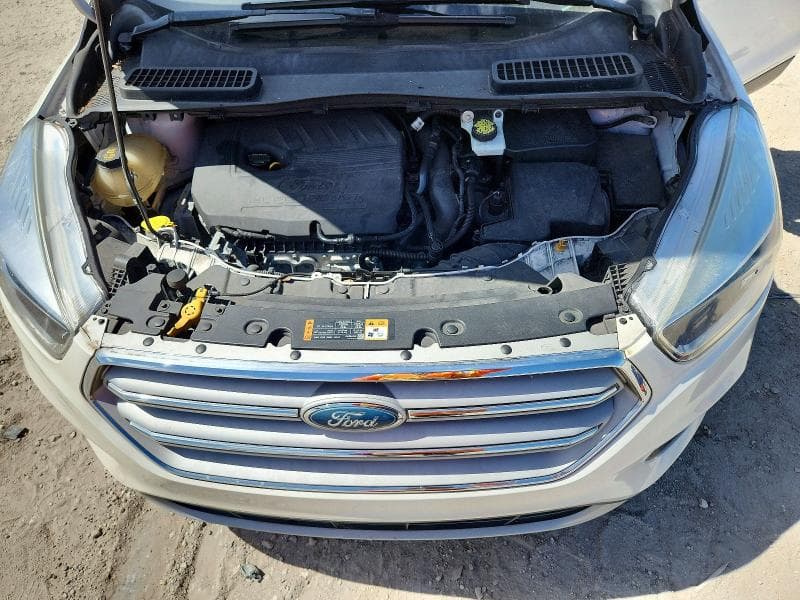 2018 FORD ESCAPE SE 12
