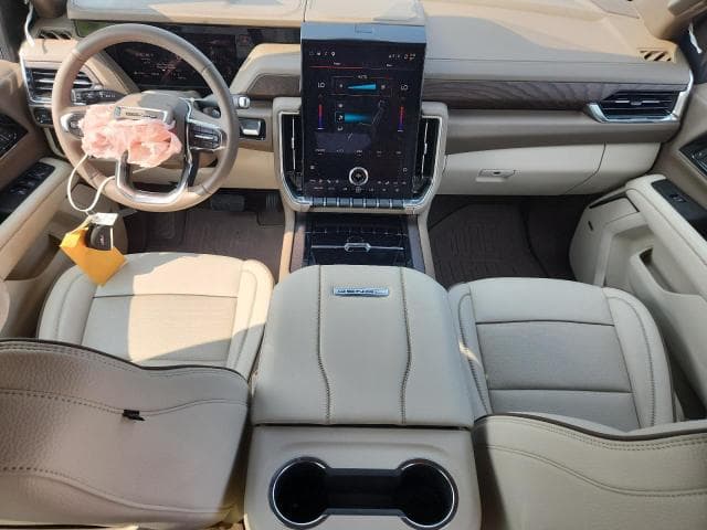 2026 GMC YUKON 8