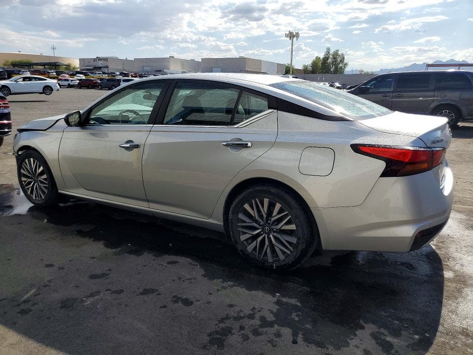 2025 NISSAN ALTIMA SV 2