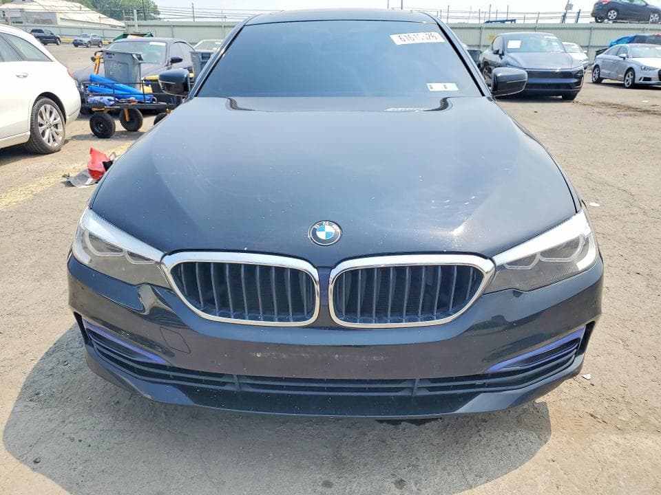 2017 BMW 530 XI 5