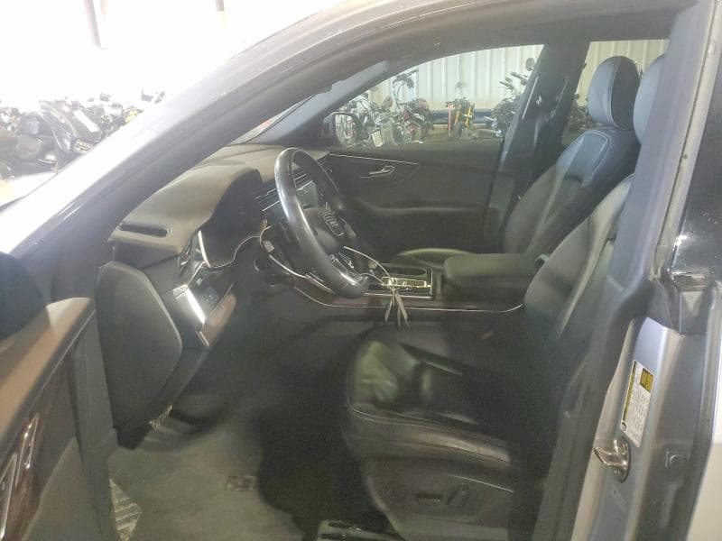 2019 AUDI Q8 PREMIUM 7