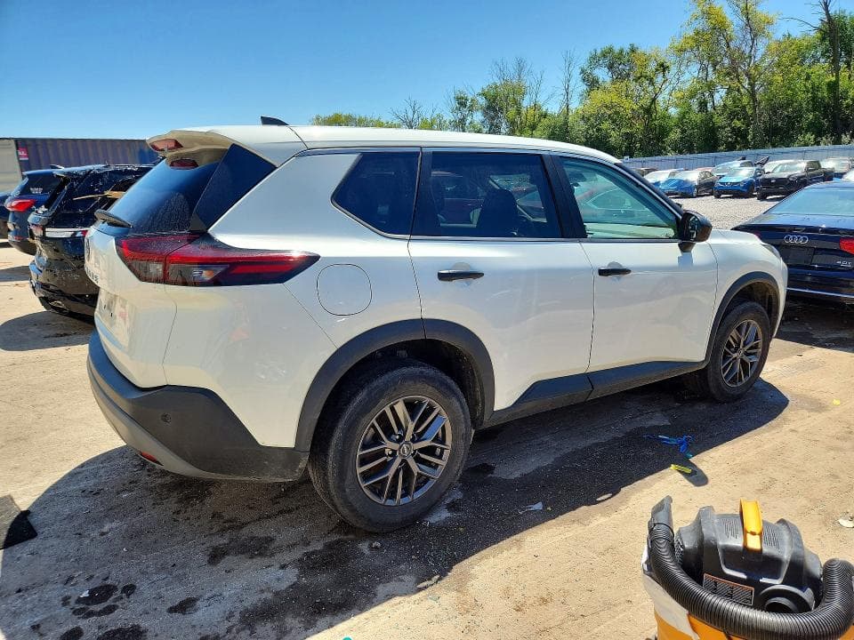 2023 NISSAN ROGUE S 3