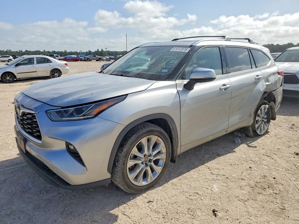 2022 TOYOTA HIGHLANDER LIMITED - 1
