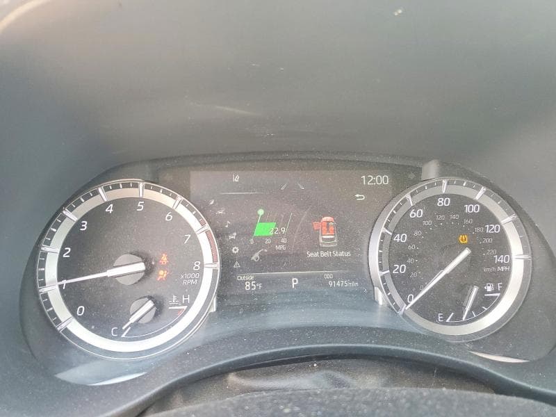 2022 TOYOTA HIGHLANDER LIMITED 9