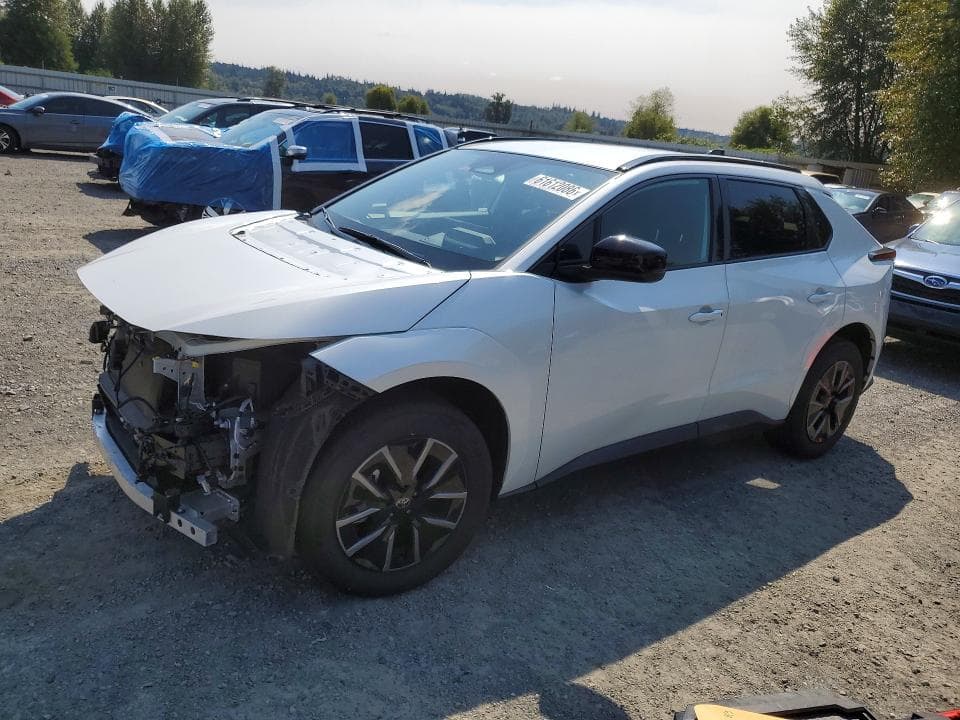 2026 TOYOTA BZ XLE PLUS - 1