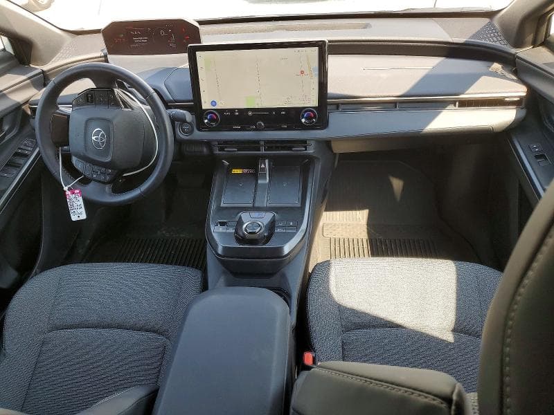 2026 TOYOTA BZ XLE PLUS 8