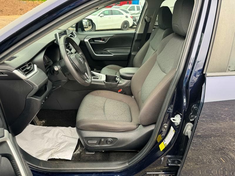 2023 TOYOTA RAV4 XLE XLE 11