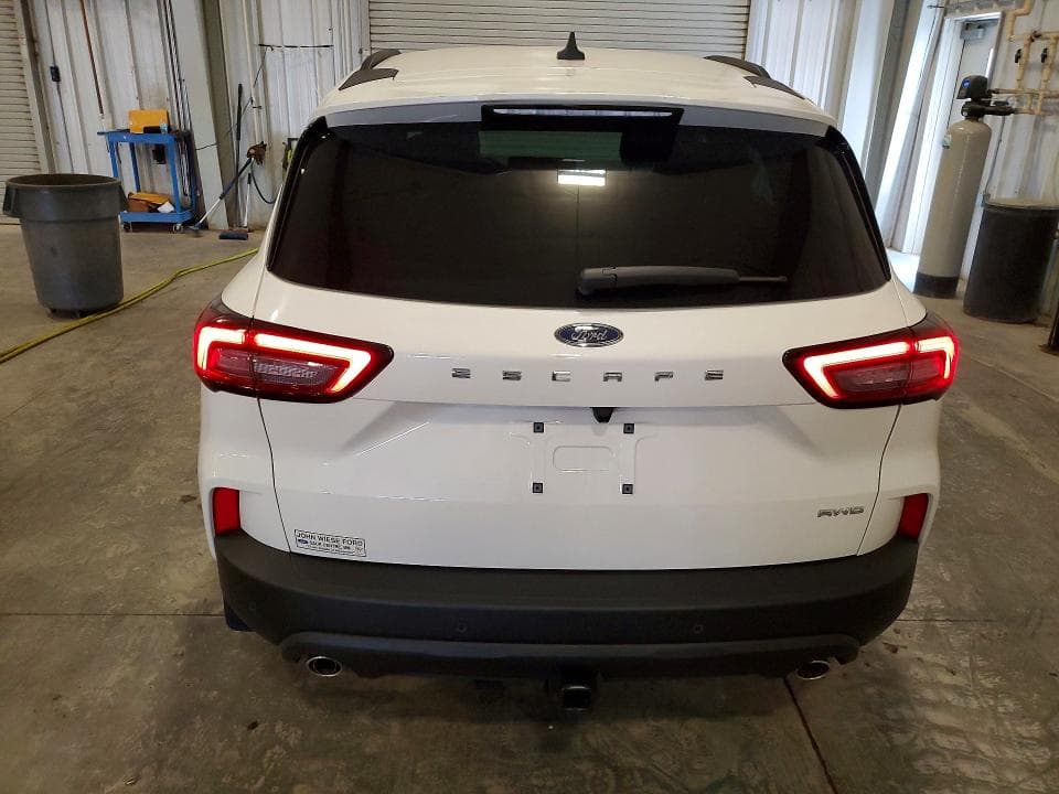 2026 FORD ESCAPE ST LINE SELECT 6