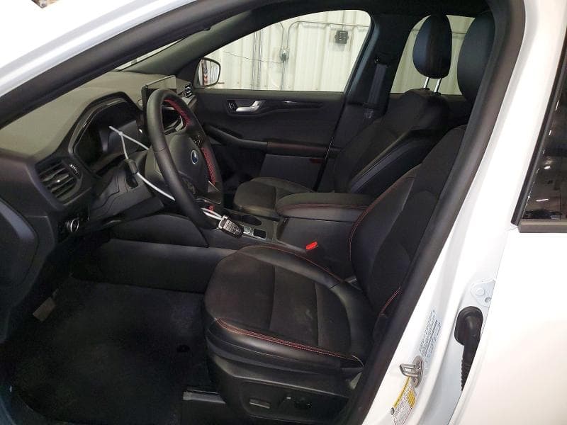 2026 FORD ESCAPE ST LINE SELECT 7