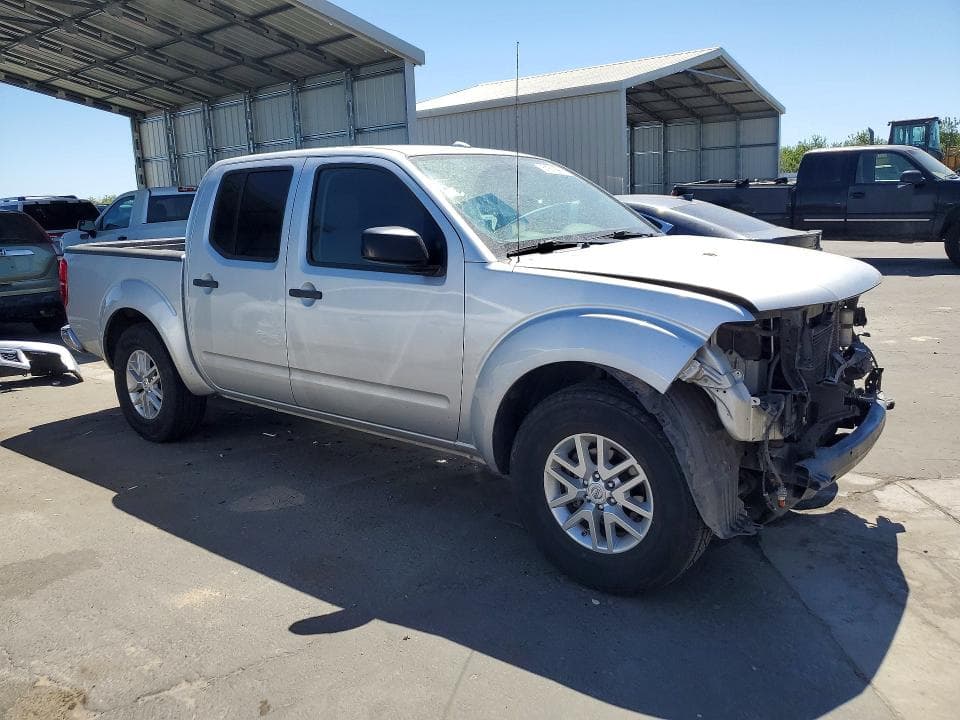 2017 NISSAN FRONTIER SV 4