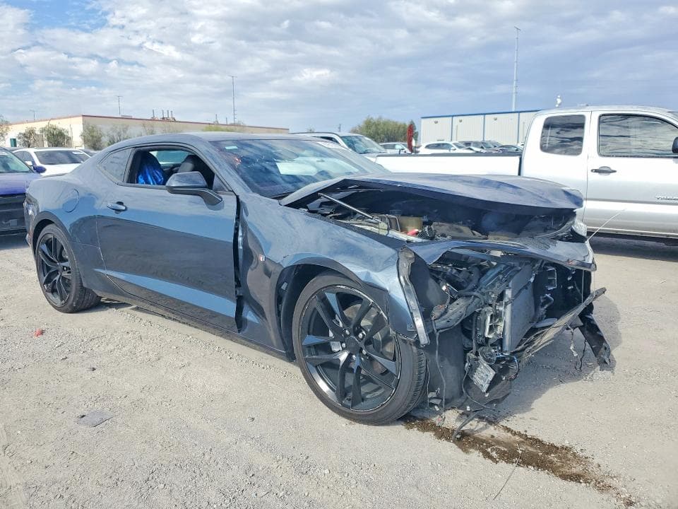2023 CHEVROLET CAMARO LT LT 4