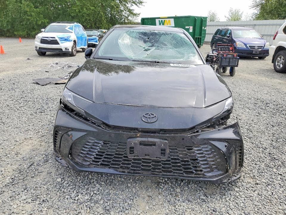 2025 TOYOTA CAMRY XSE 5