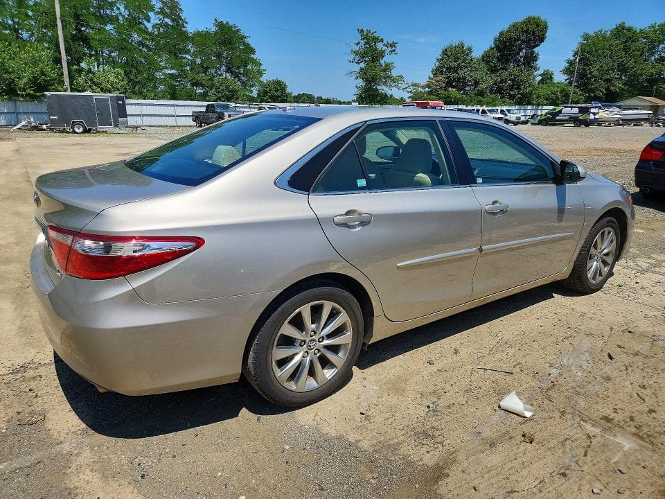 2017 TOYOTA CAMRY XLE XLE 3