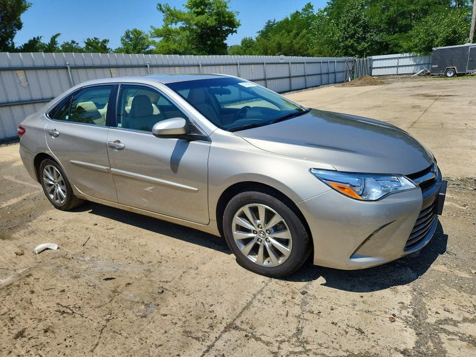 2017 TOYOTA CAMRY XLE XLE 4