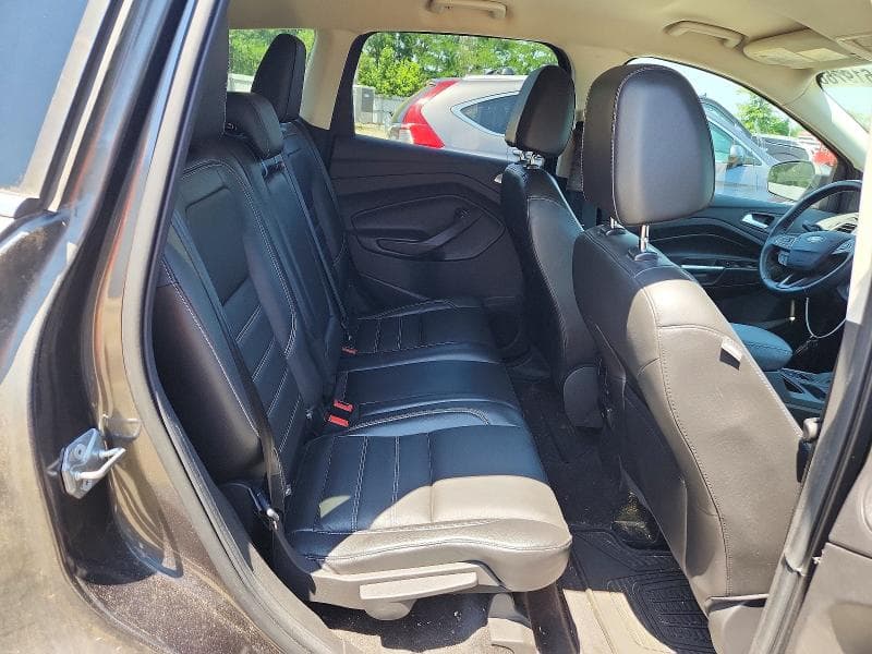 2017 FORD ESCAPE SE SE 11