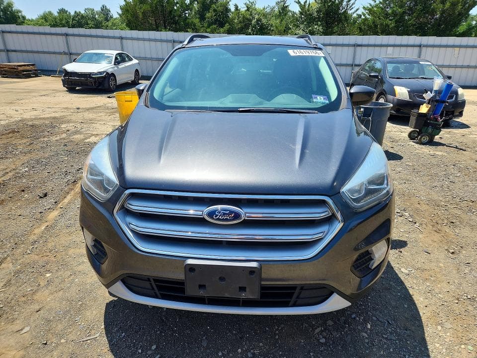 2017 FORD ESCAPE SE SE 5