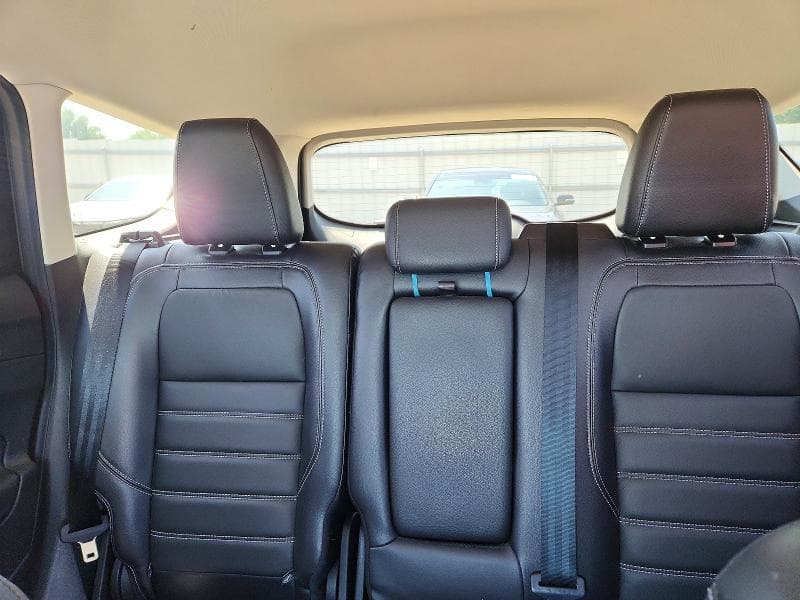 2017 FORD ESCAPE SE SE 10