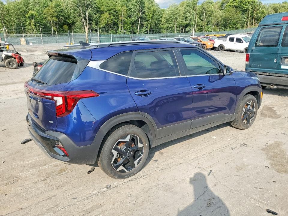 2024 KIA SELTOS EX 3