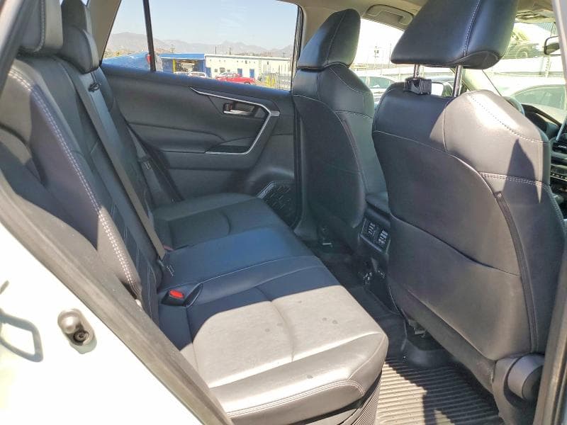2023 TOYOTA RAV4 XLE PREMIUM 11