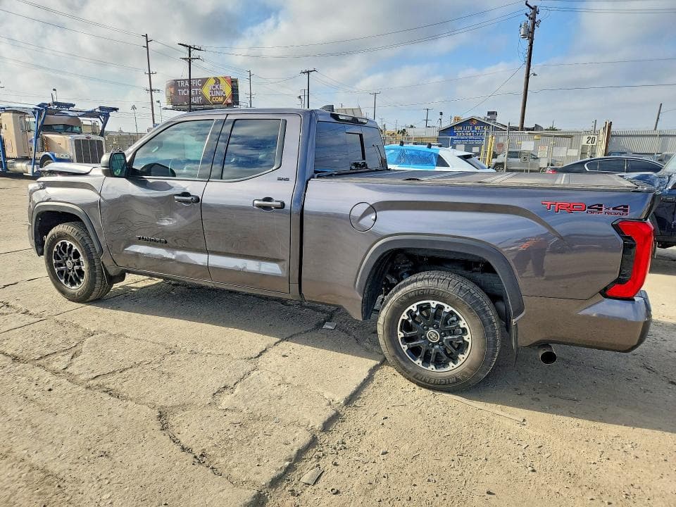 2023 TOYOTA TUNDRA SR5 SR5 2