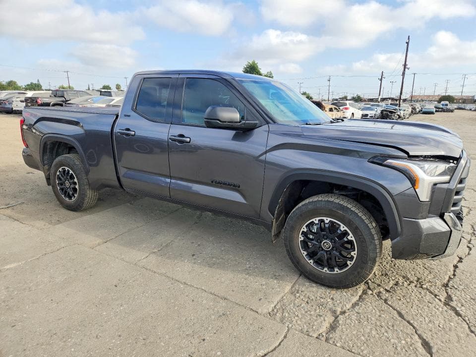2023 TOYOTA TUNDRA SR5 SR5 4