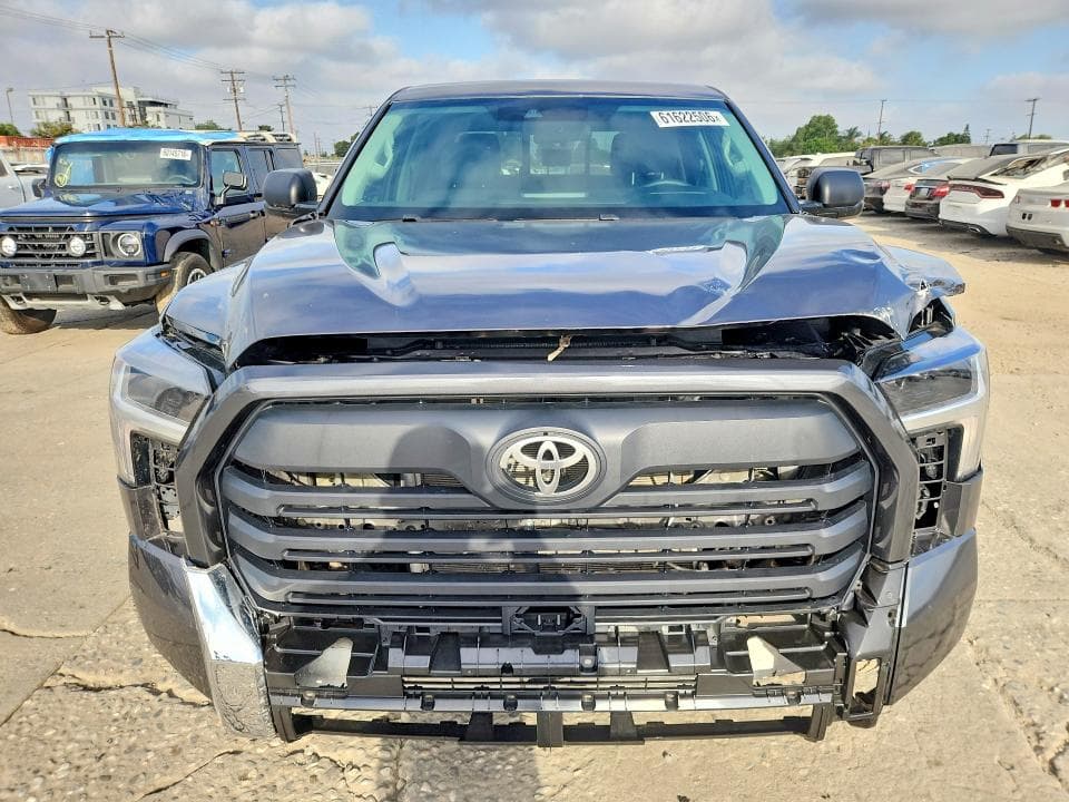 2023 TOYOTA TUNDRA SR5 SR5 5