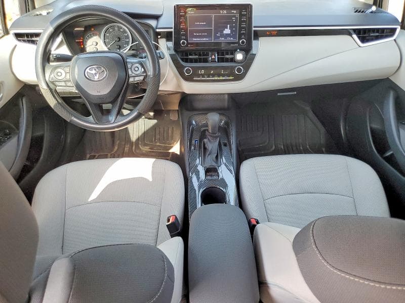 2021 TOYOTA COROLLA LE 8