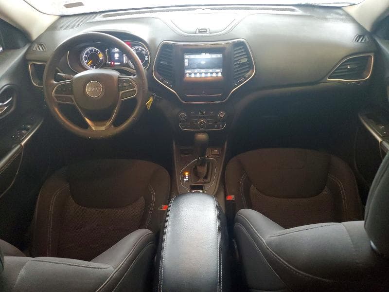 2019 JEEP CHEROKEE LATITUDE 8