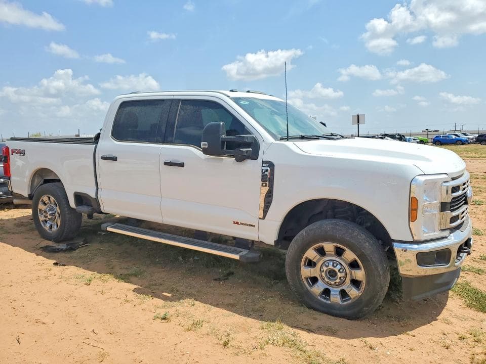 2024 FORD F250 SUPER DUTY 4
