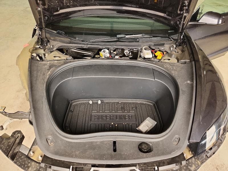 2024 TESLA MODEL 3 11